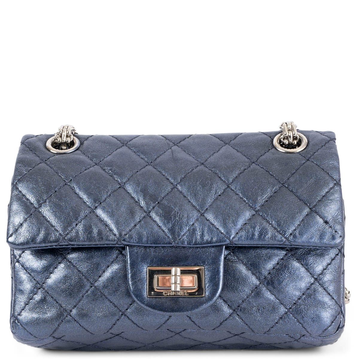 chanel quilted leather purse