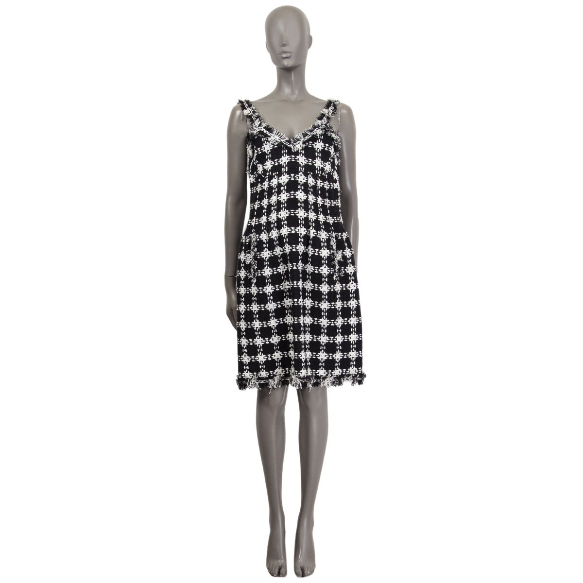 Chanel black white boucle tweet sleeveless mini dress
