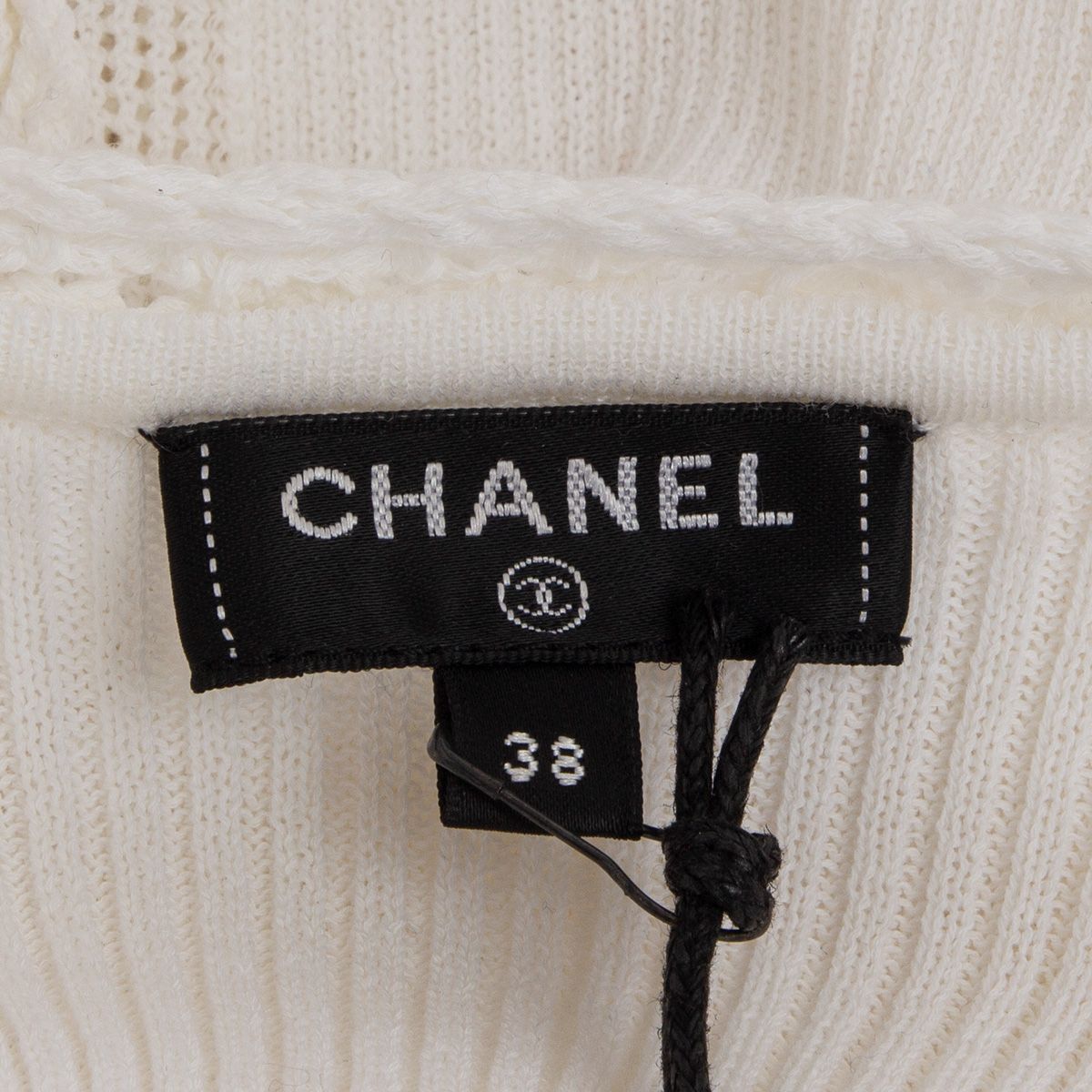 warm Ambient Waakzaamheid Chanel Long Sleeve Crochet Embellished Sweater White Cotton&Polyamide  Spring Summer 2018