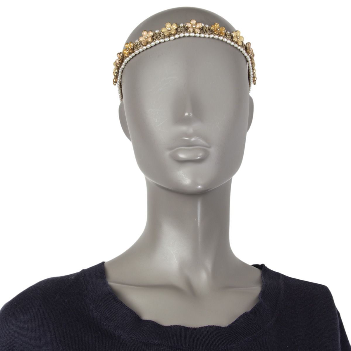 Chanel 2018 Greece 18C Flower And Pearl Embellished 'Chanel' Headband